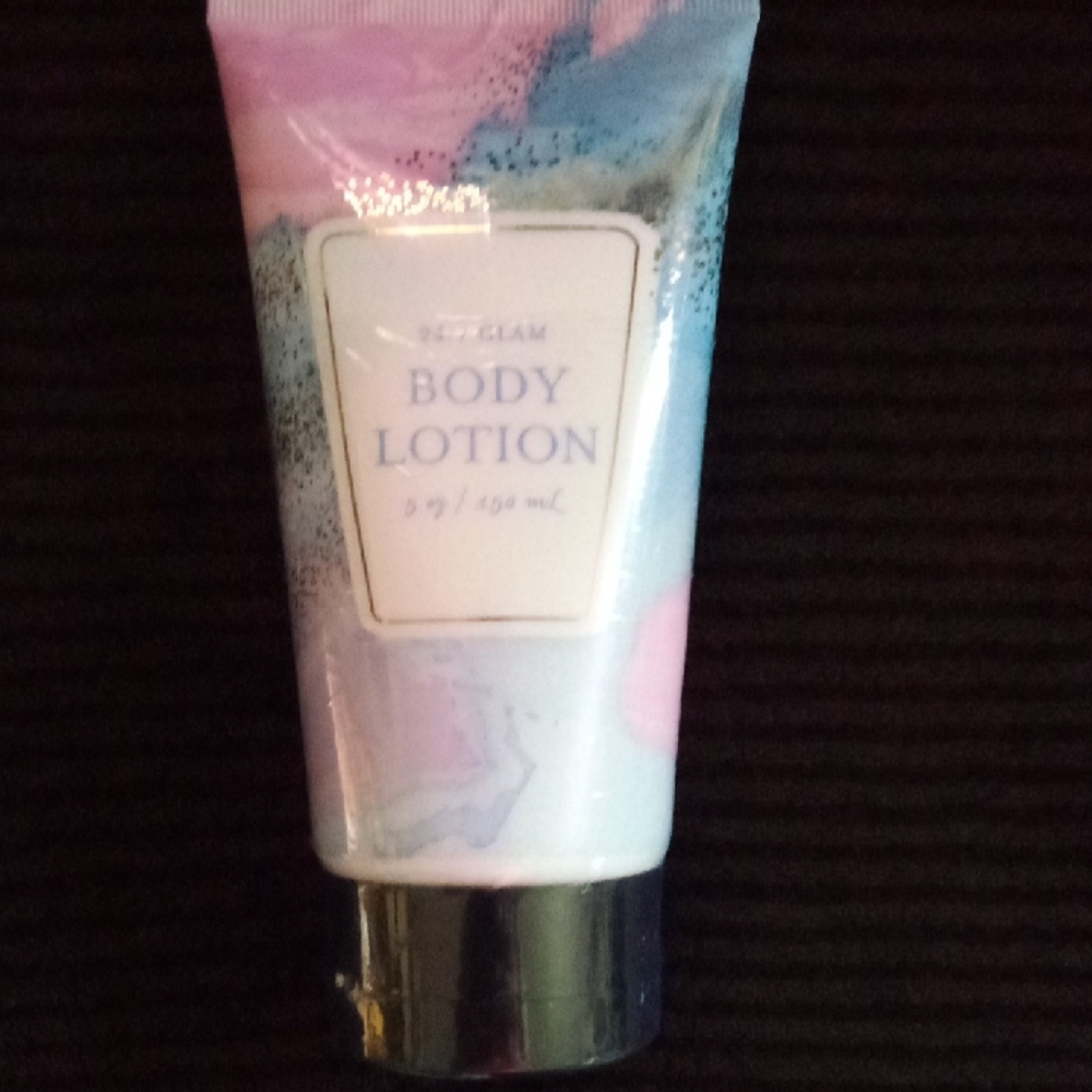 Body Lotion - Pink and Blue